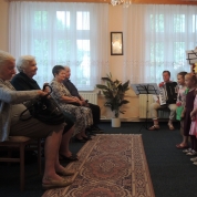 klikni pro více informací