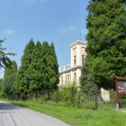 klikni pro více informací